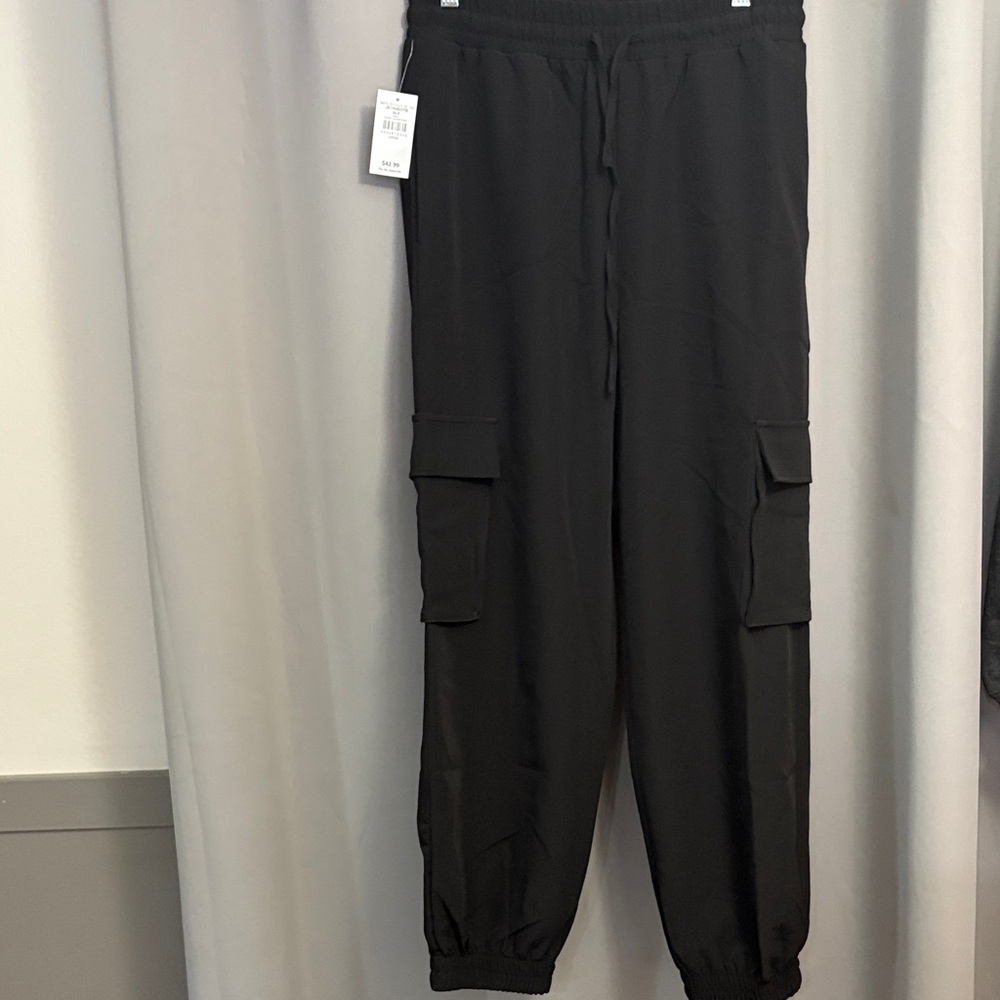 Women’s Black Cargo Pants